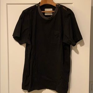 Sacai T-Shirt with open shoulders /w pearl buttons